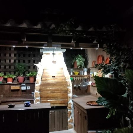 Casa Cueva El Almendro Pensionat Pegalajar Exteriör bild